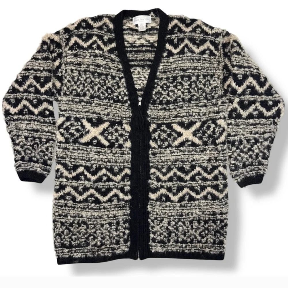 JONES NEW YORK SPORT Black & Cream Hand Knit Bouclé Mohair Cardigan VINTAGE